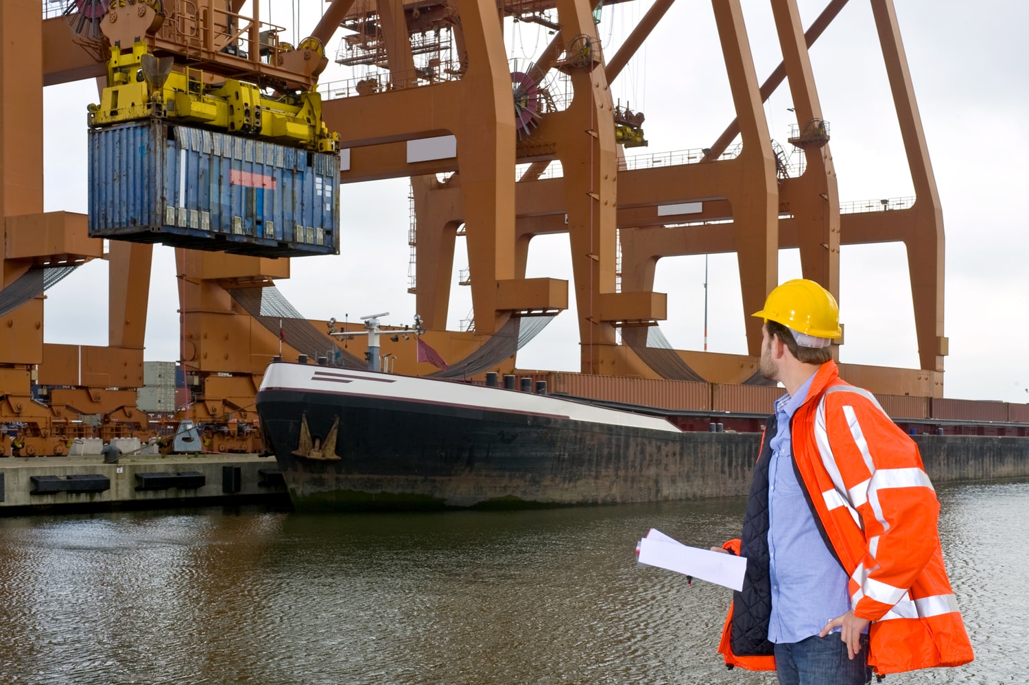 Customs Control at an industrial Harbor